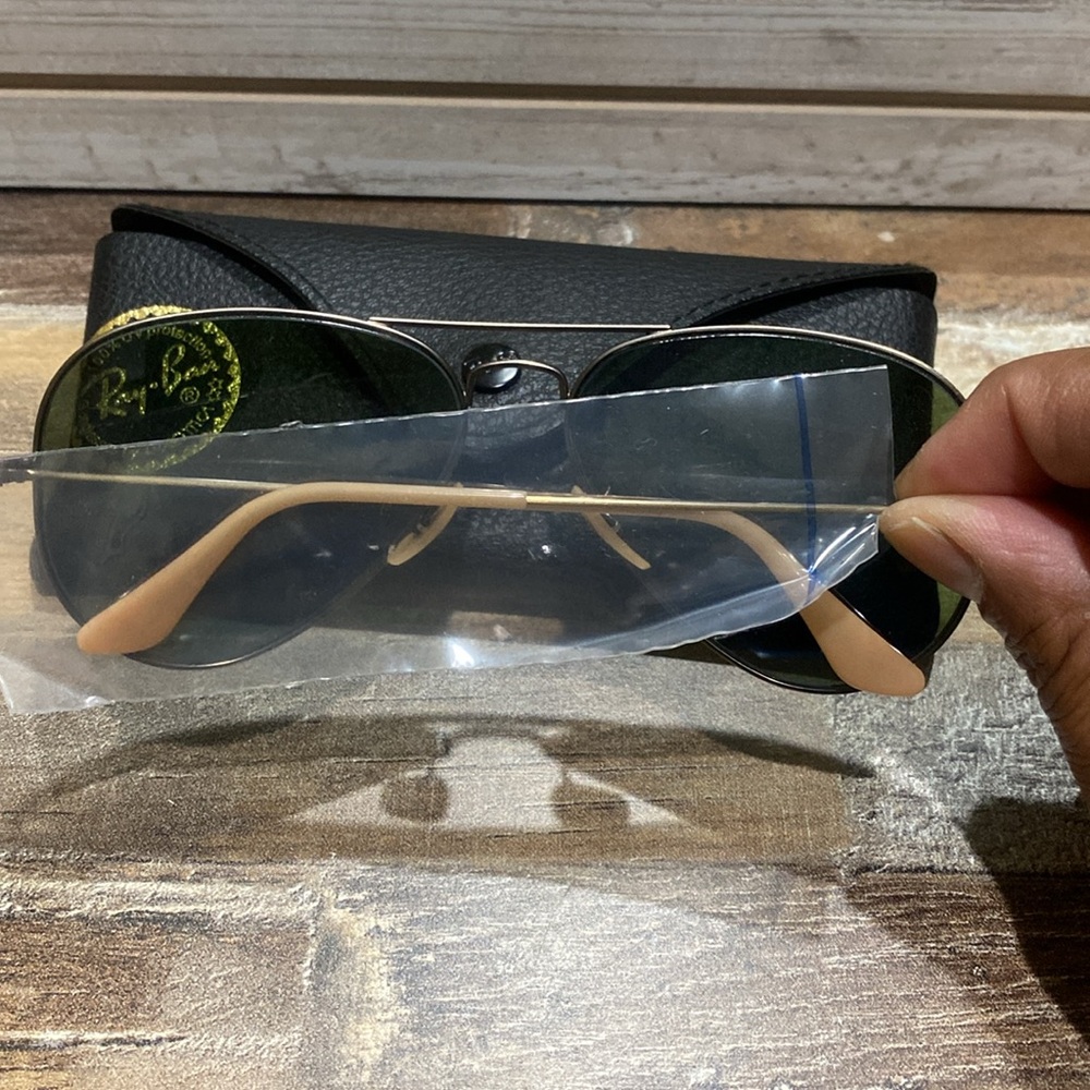 Ray-Ban Purple Aviator Sunglasses new - Picture 2 of 3